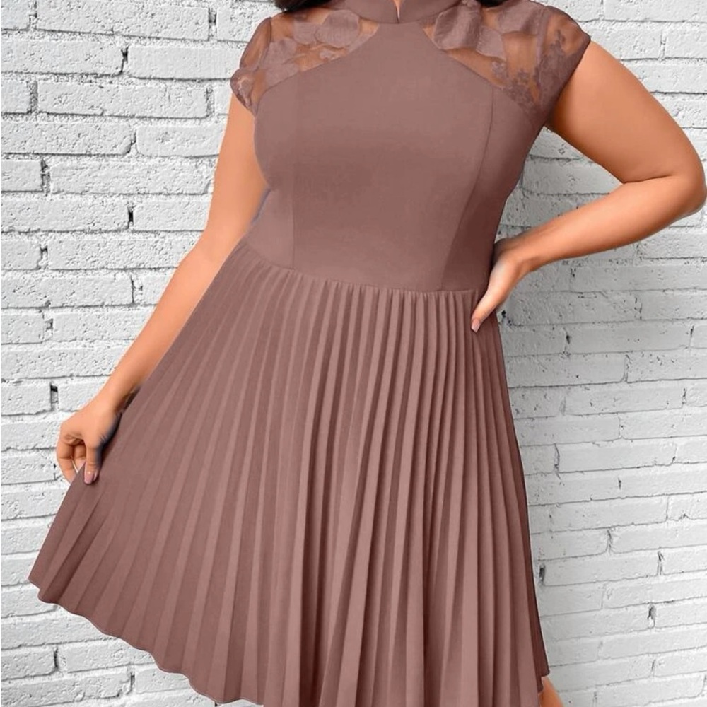 Dusty Rose pleated dress size 2 XL
